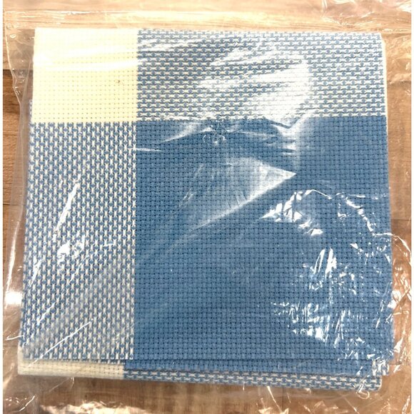 Charles Craft 14 Count Cross Stitch Fabric 15" x 15" Blue & White 100% Cotton - Picture 2 of 2